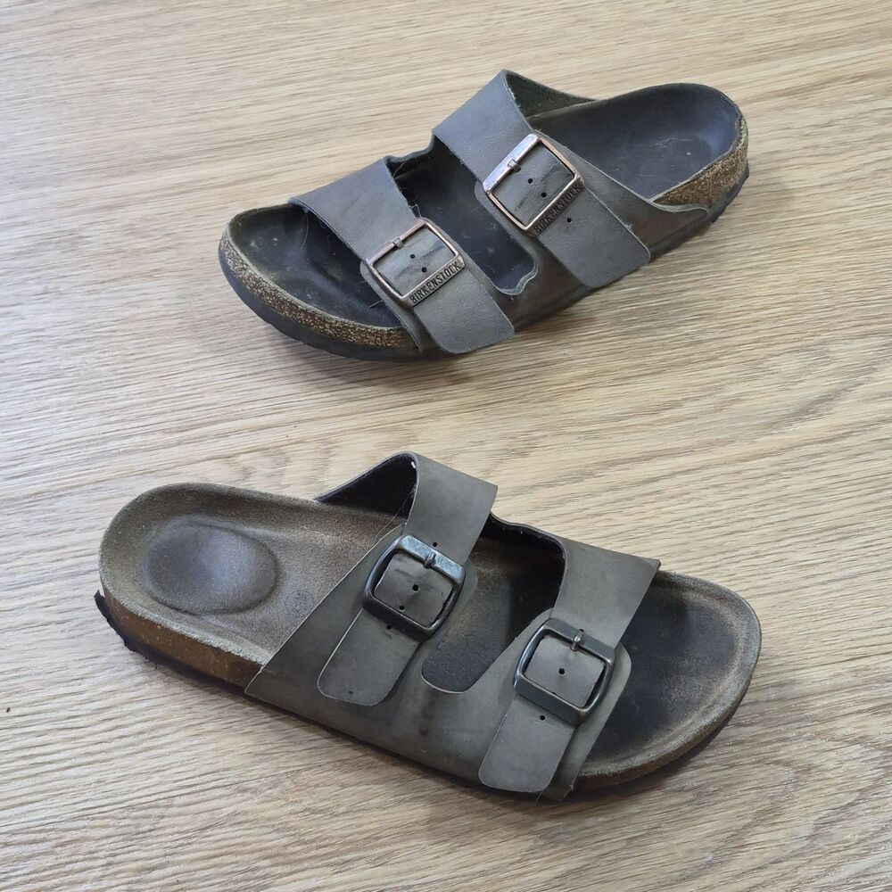 Birkenstock Sandals Slides Shoes Adult 8.5 M Soft Leather Foot Bed Grey Strap